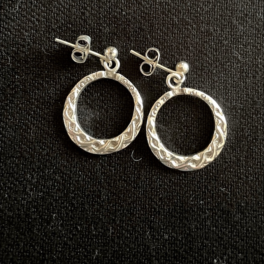 Classic Sterling Silver, Celtic Style earrings.